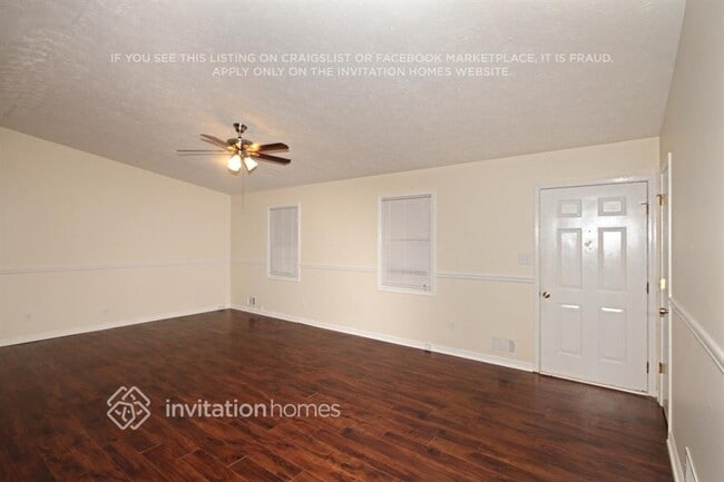 Building Photo - 2200 Greenridge Dr SW