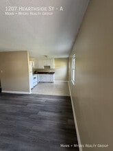 Building Photo - 1207 Hearthside St