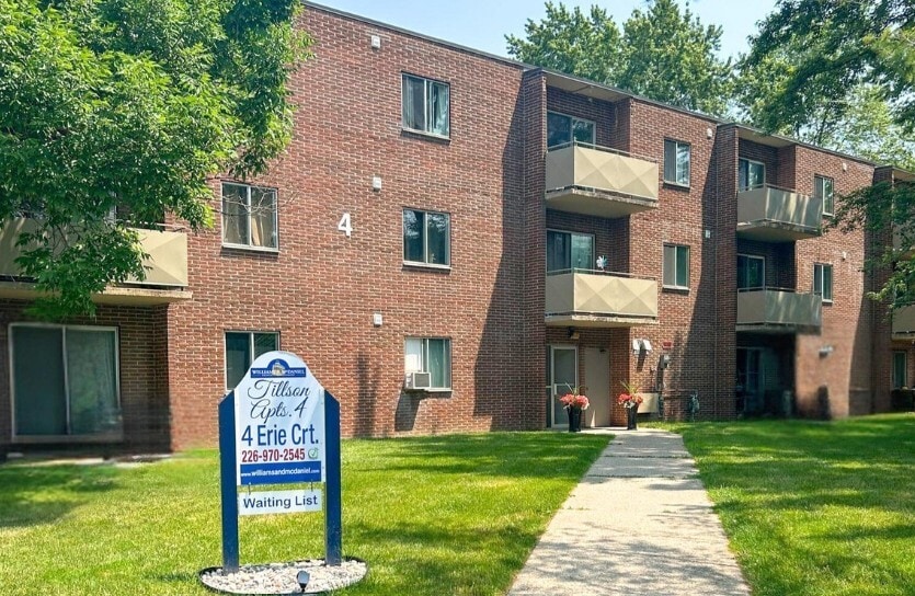 Primary Photo - Tillson Apartments 4