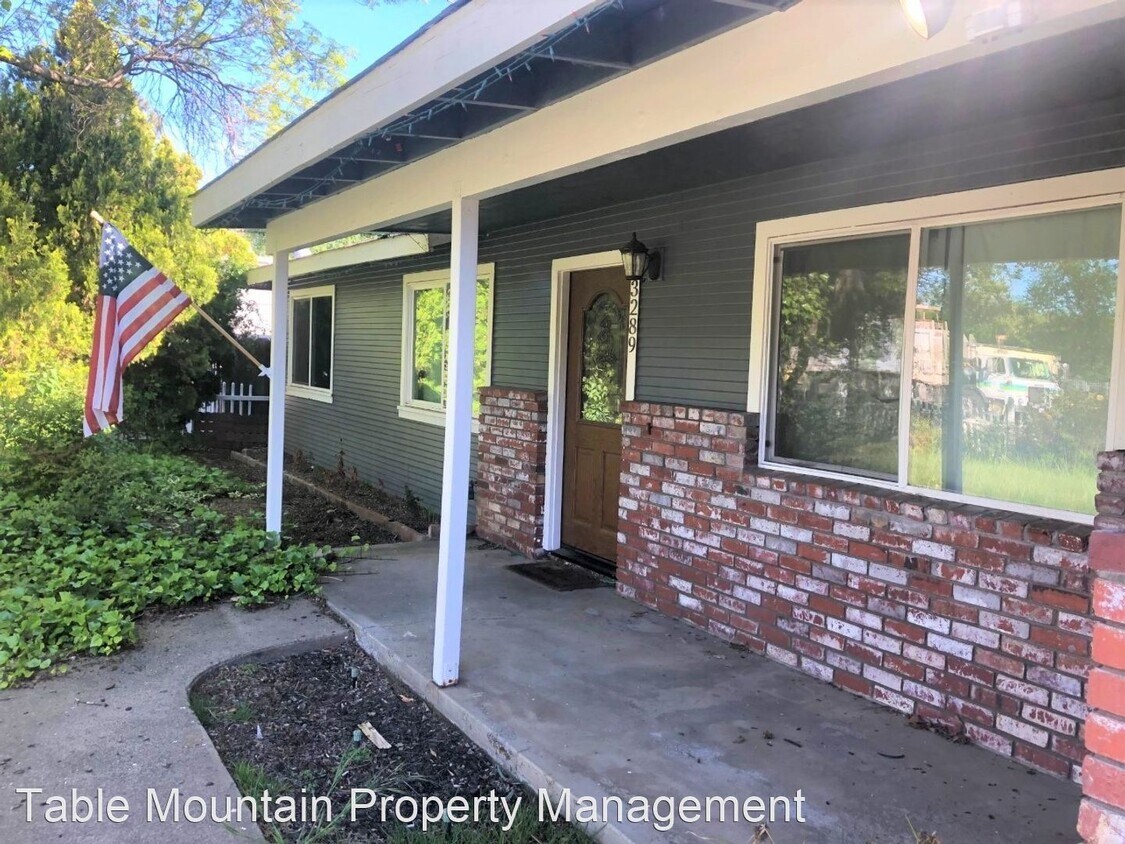 Primary Photo - 3 br, 2 bath House - 3289 Foothill Blvd