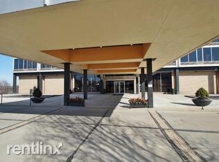 Foto del edificio - 2 br, 2 bath  - 810 Matson Pl Unit 1408