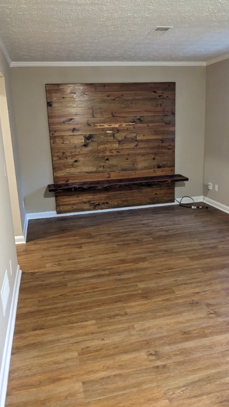 Building Photo - 6415 Meadow Rue Dr