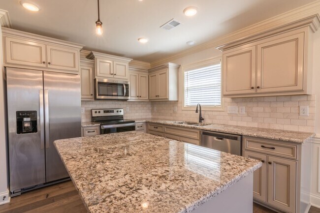 Foto del edificio - For Lease - Single Family Home in Gallatin