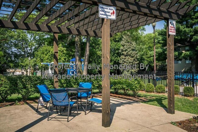 Foto del edificio - 9409 Doral Ct