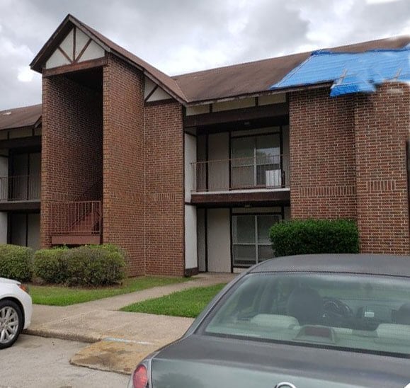 Building Photo - 372 Huenefeld Rd