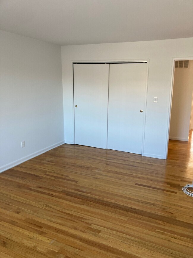Dormitorio - 90 Kinderkamack Rd