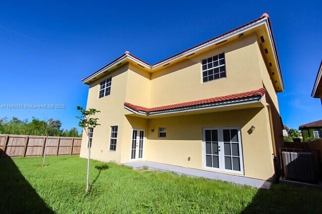 Foto del edificio - 15502 SW 10th Ln