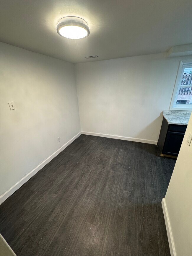 Building Photo - 1217 Market St