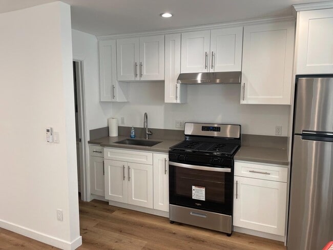 Foto del edificio - 5550 Sierra Vista Ave