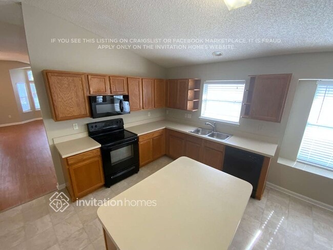 Foto del edificio - 1807 Moss Creek Dr