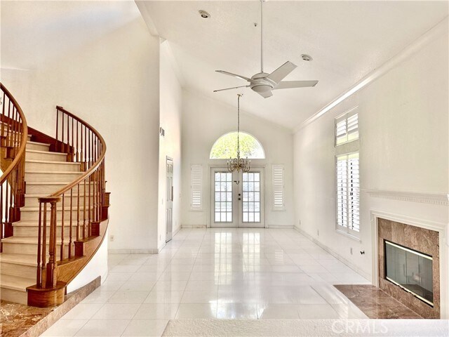 Foto del edificio - 1000 Calle Allegre