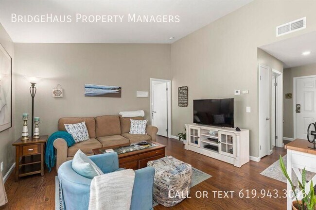 Foto del edificio - 1095 Shadowridge Dr