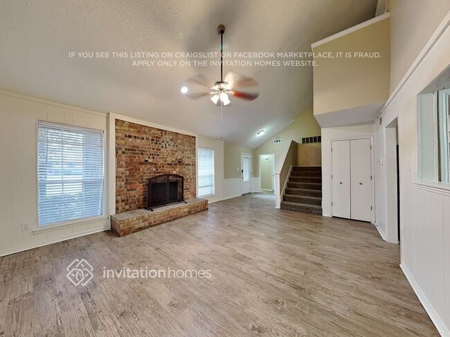 Building Photo - 24 Lakewood Dr