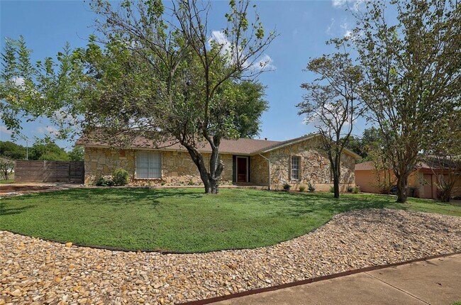Foto del edificio - 2106 Brandywine Ln