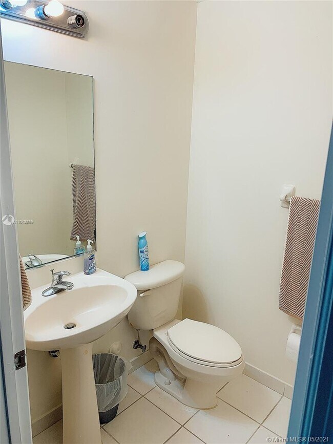 Building Photo - 13958 SW 260th St