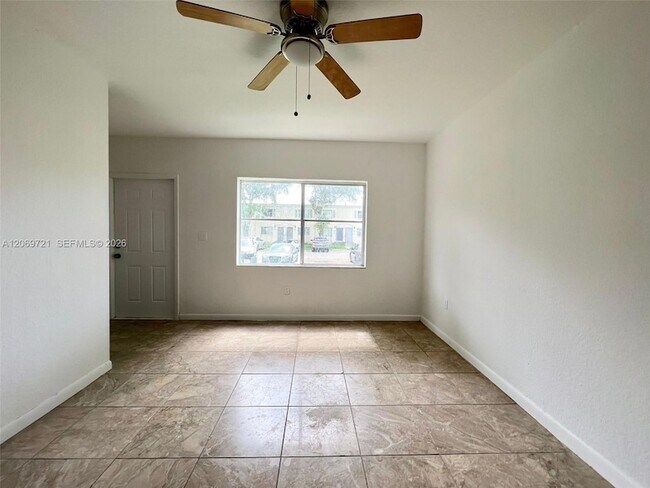Foto del edificio - 8460 NW 4th Ct