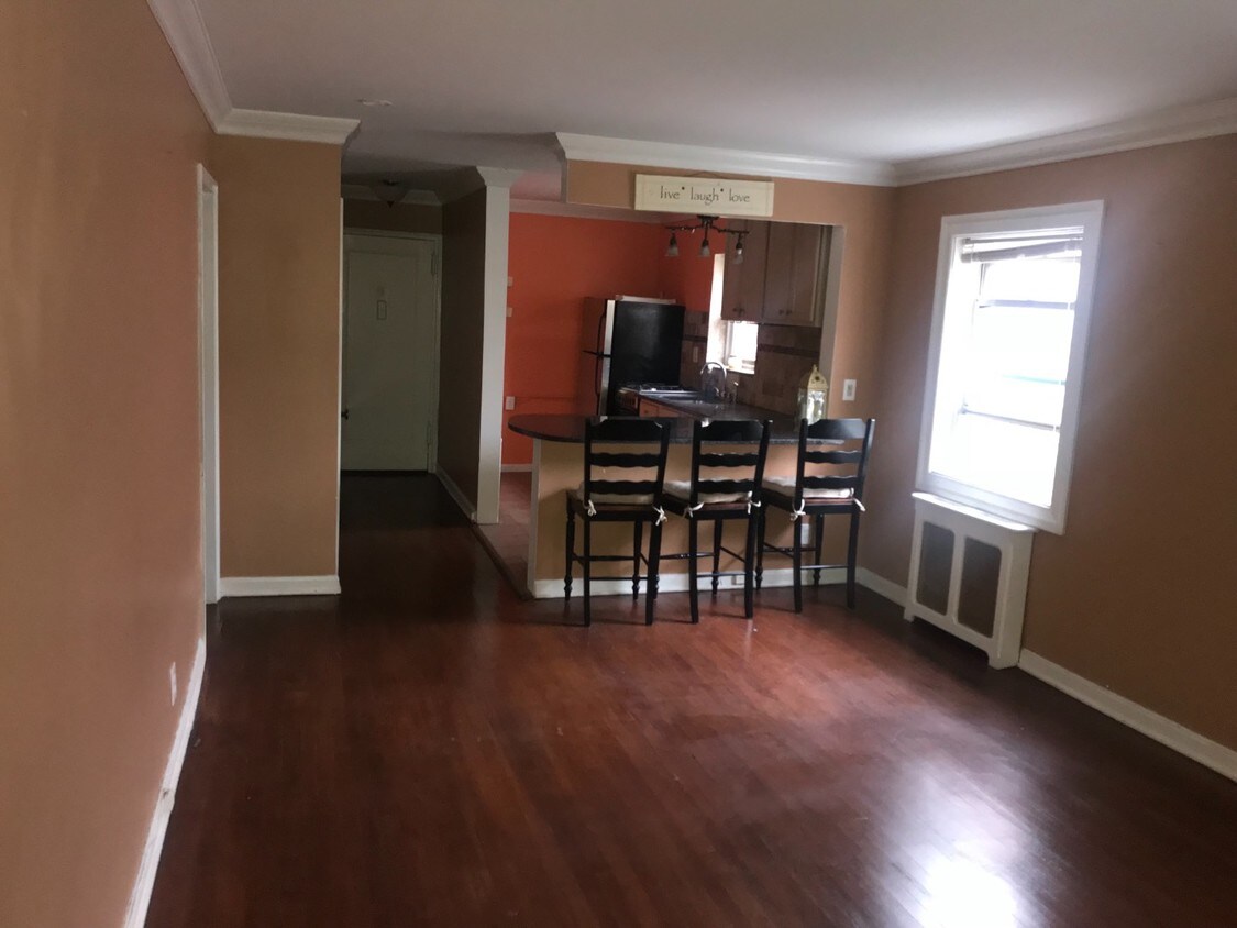 320 S Broadway, Tarrytown, NY 10591 House Rental in Tarrytown, NY