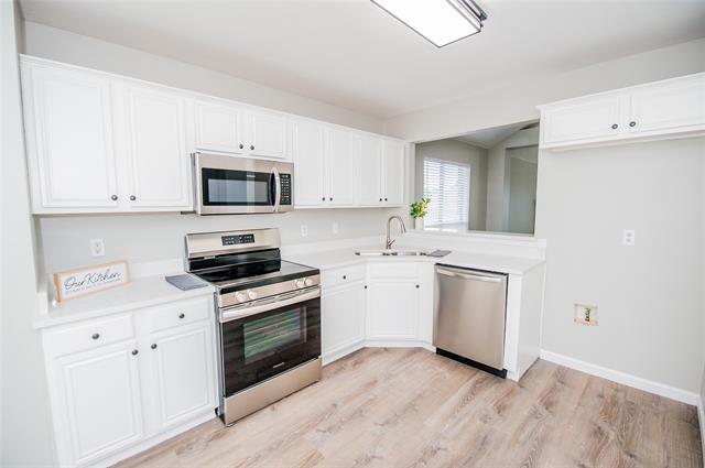 Building Photo - 1417 Misty Dr