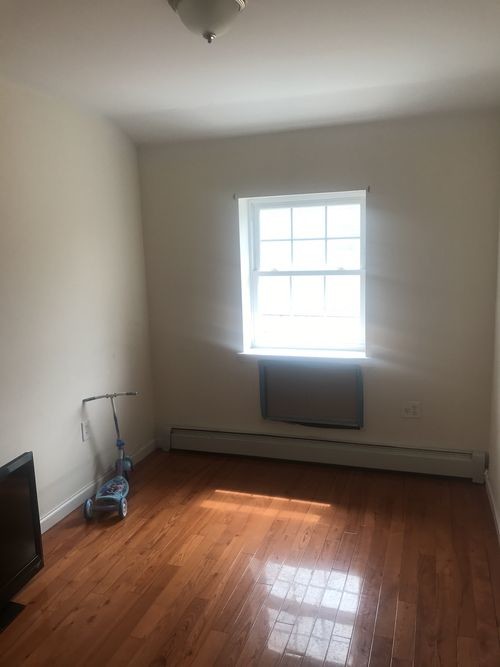 Foto del edificio - 340 Thieriot Ave