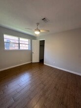 Building Photo - 1015 Mccall Ave