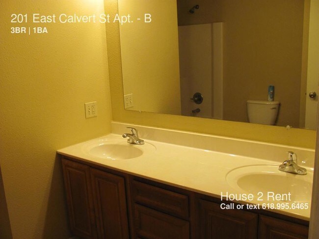 Building Photo - 201 E Calvert St