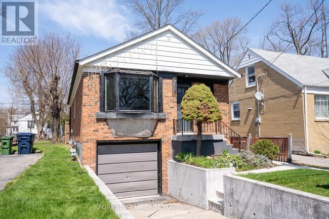 Building Photo - 170 Bogert Ave