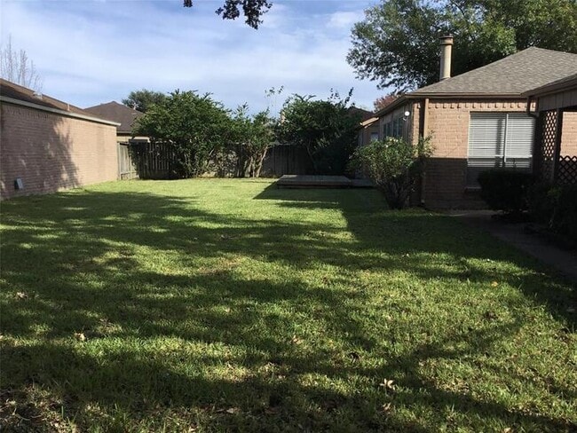 Building Photo - 7511 Marisol Dr