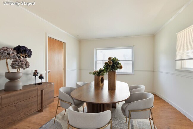 Foto del edificio - Why rent an apartment, when you can live i...