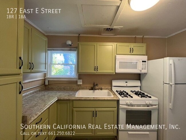 Building Photo - 127 East E Street