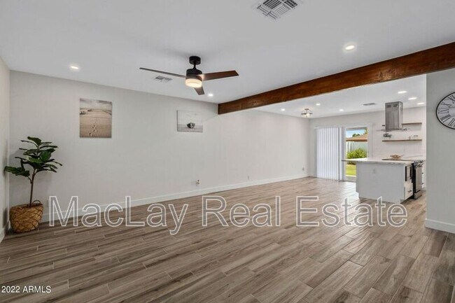 Foto del edificio - 409 N Arrowhead Dr