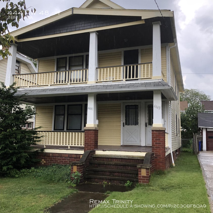 Primary Photo - 4441 W 48th St