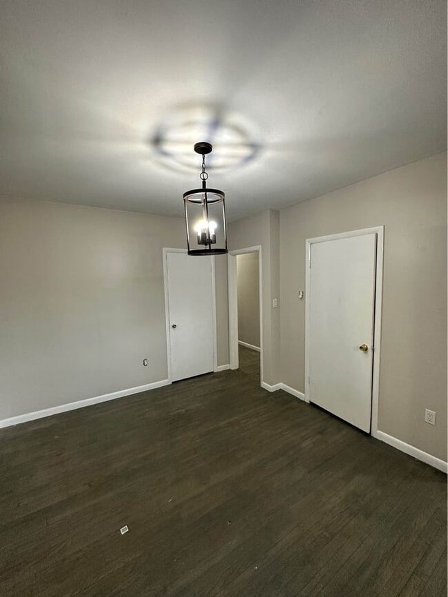 Foto del edificio - 1514 Cedar Ave