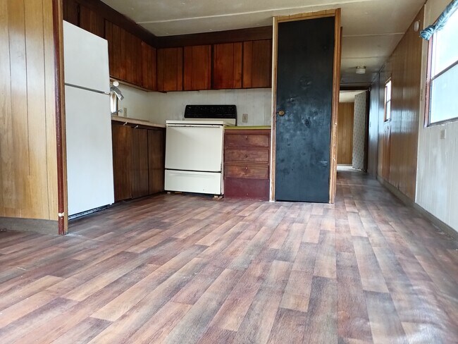 Foto del edificio - 5457 Creel St