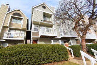 Building Photo - 5821 Inman Park Cir