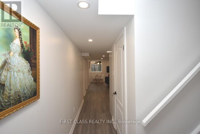 Building Photo - 35 Hubner Ave