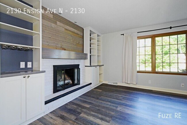 Foto del edificio - 2130 Ensign Ave N