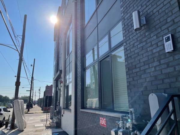 Primary Photo - 514 W Montgomery Ave