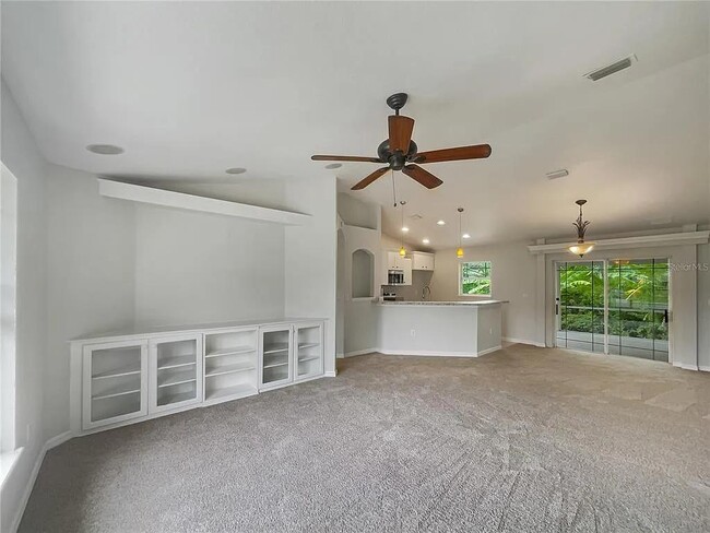 Building Photo - 254 Debary Dr