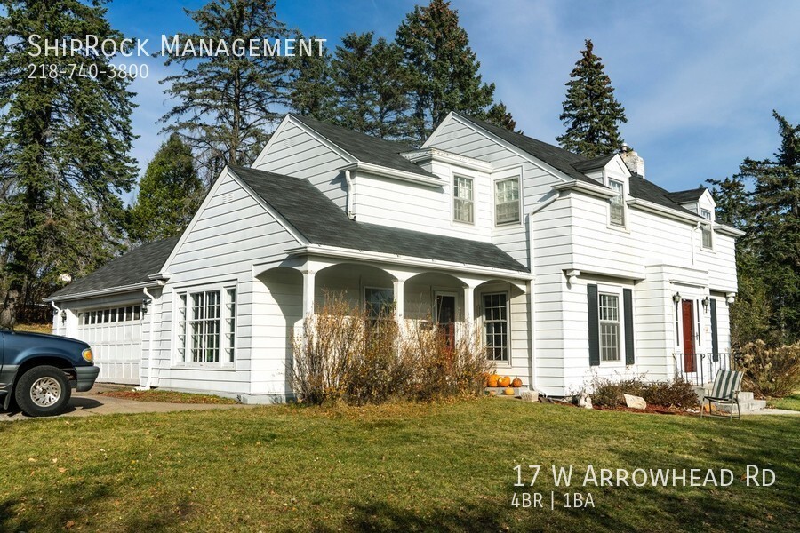 Primary Photo - 17 W Arrowhead Rd