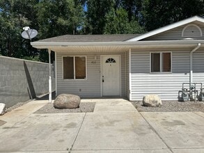 Building Photo - 403 E Blanco St