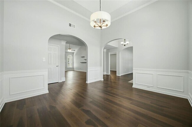 Foto del edificio - 572 Staghorn Ln
