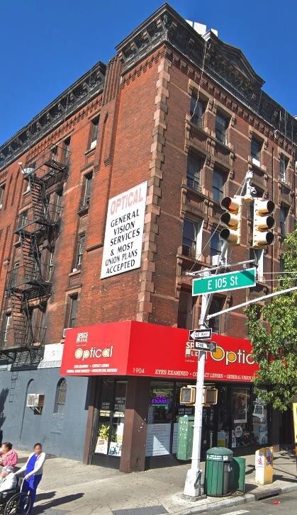 Street Corner - 1904-1906 3rd Ave