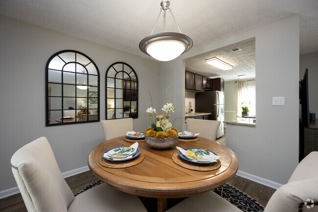 2HAB, 2BA - 1300 pies cuadrados - Park at Abernathy Square Apartments