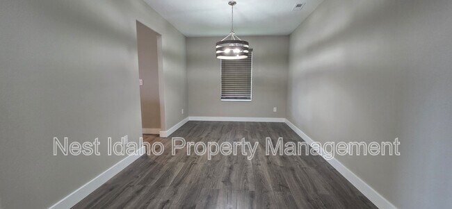 Foto del edificio - 157 E Murtaugh Lake Dr