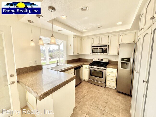 Building Photo - 4 br, 3 bath House - 10818 Canyon Hill Lane