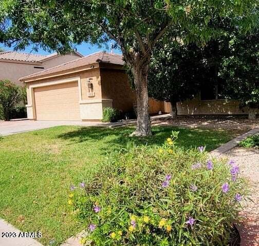 Building Photo - 674 W Bluejay Dr