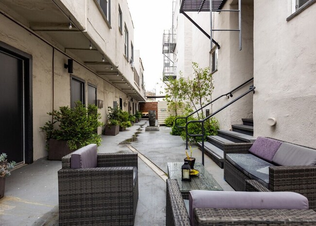 Interior Photo - Alexandria Court Apartments