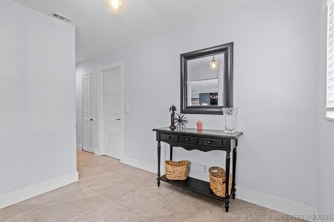 Foto del edificio - 10140 NW 37th St