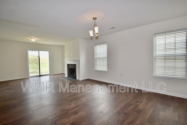 Foto del edificio - 3997 Long Arrow Dr