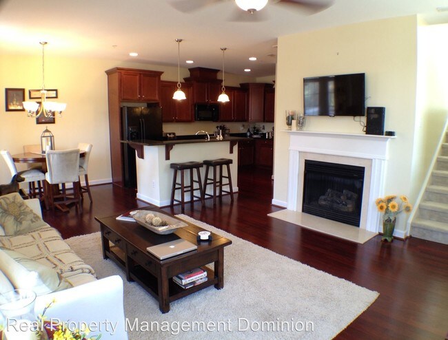 Foto del edificio - 23 Miles Cary Mews